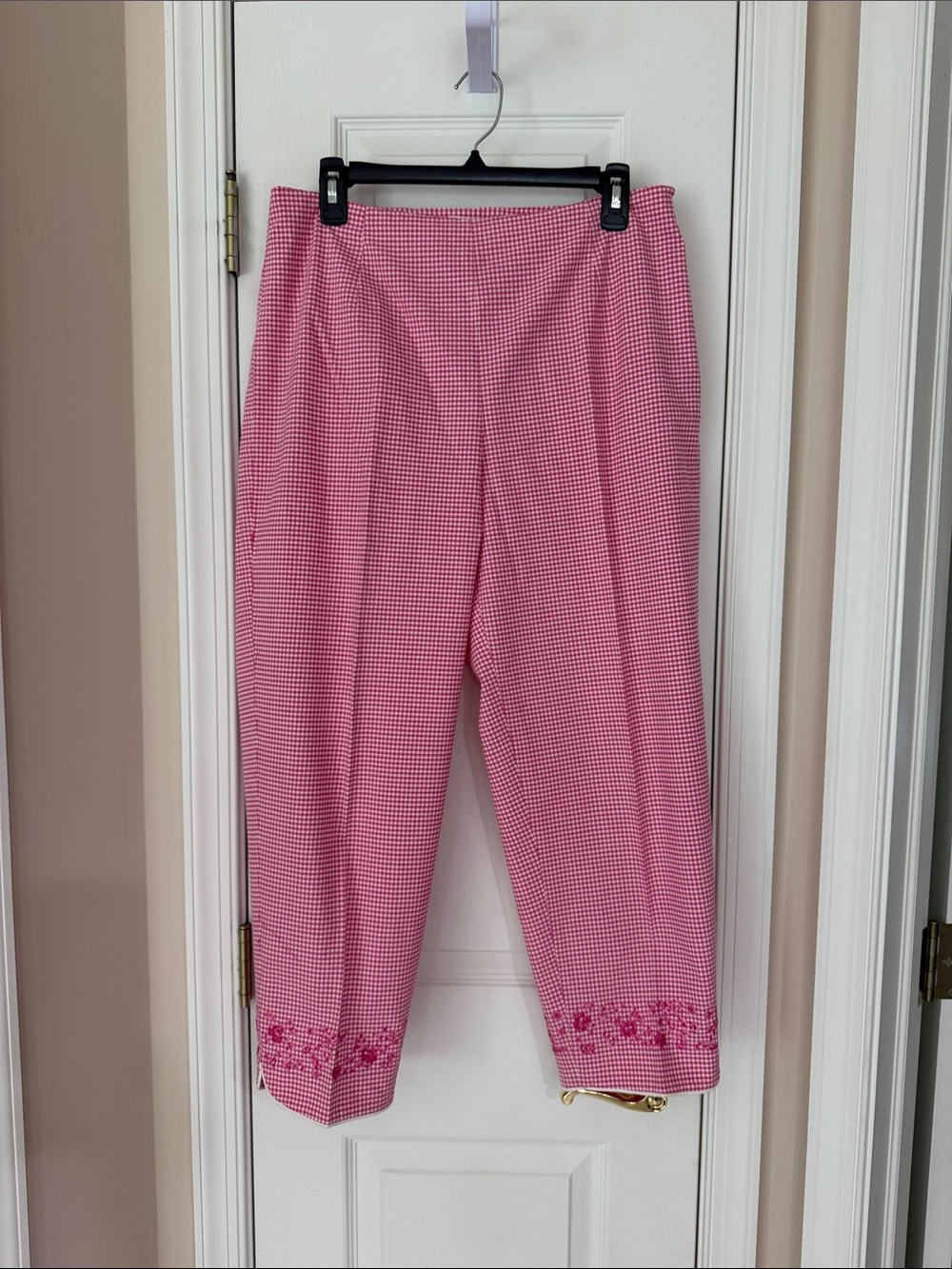 Talbot Pink and White  Gingham Embroidered Crop Pants, Size 14